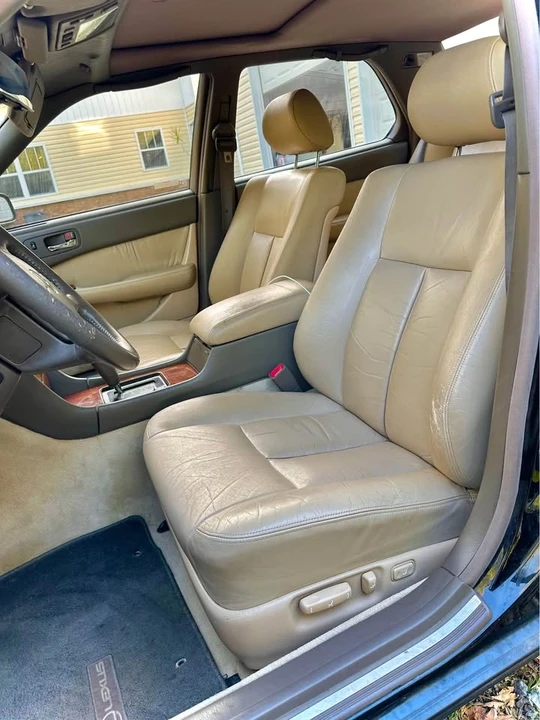 1991 Lexus LS 1st Gen - Image 9 of 11