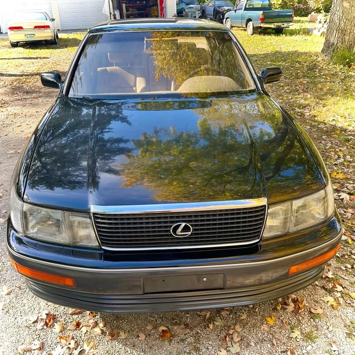 1991 Lexus LS 1st Gen - Image 5 of 11