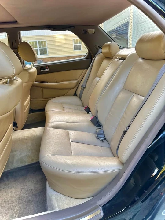 1991 Lexus LS 1st Gen - Image 10 of 11