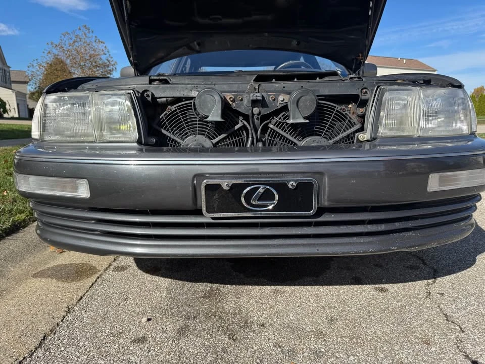 1991 Lexus LS 1st Gen - Image 16 of 17