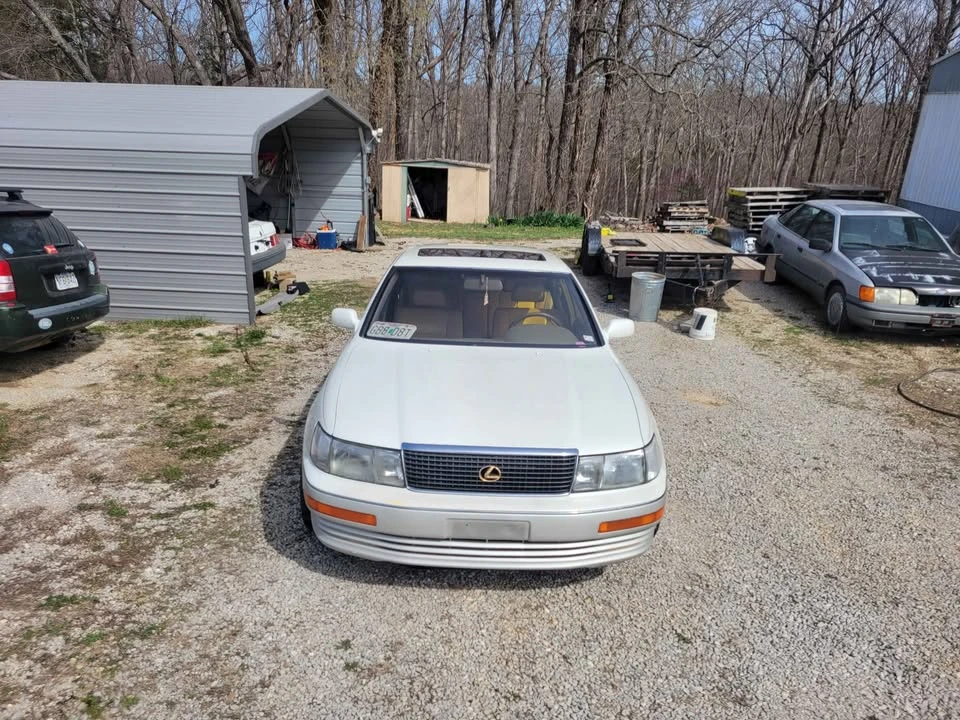 1991 Lexus LS 1st Gen - Image 3 of 14