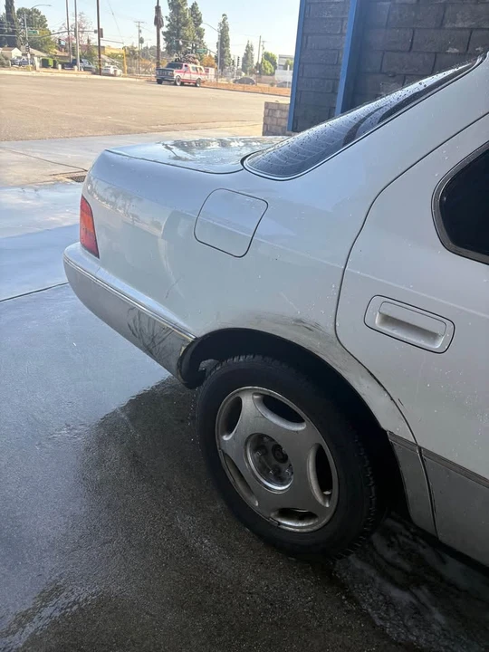 1991 Lexus LS 2nd Gen - Image 5 of 7