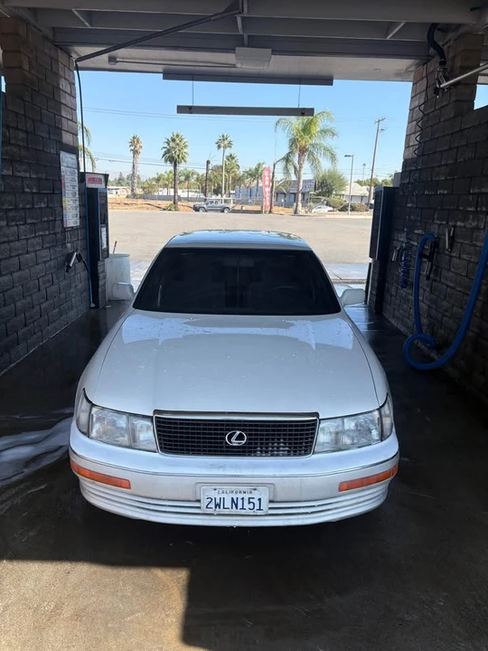 1991 Lexus LS 2nd Gen - Image 2 of 7