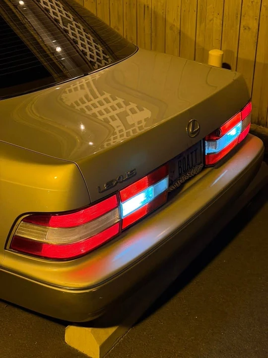 1991 Lexus LS 2nd Gen - Image 7 of 7