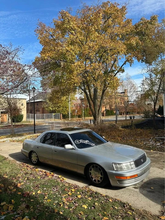 1991 Lexus LS 2nd Gen - Image 5 of 7