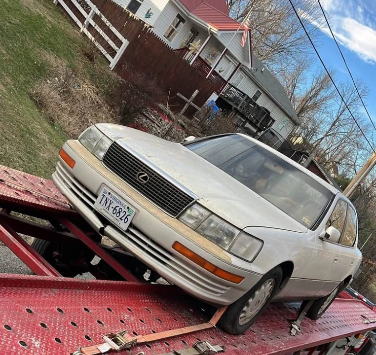 1991 Lexus LS 1st Gen - Image 3 of 3