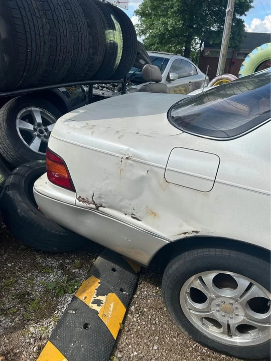 1991 Lexus LS 1st Gen - Image 5 of 19