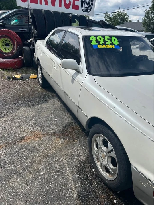 1991 Lexus LS 1st Gen - Image 2 of 19