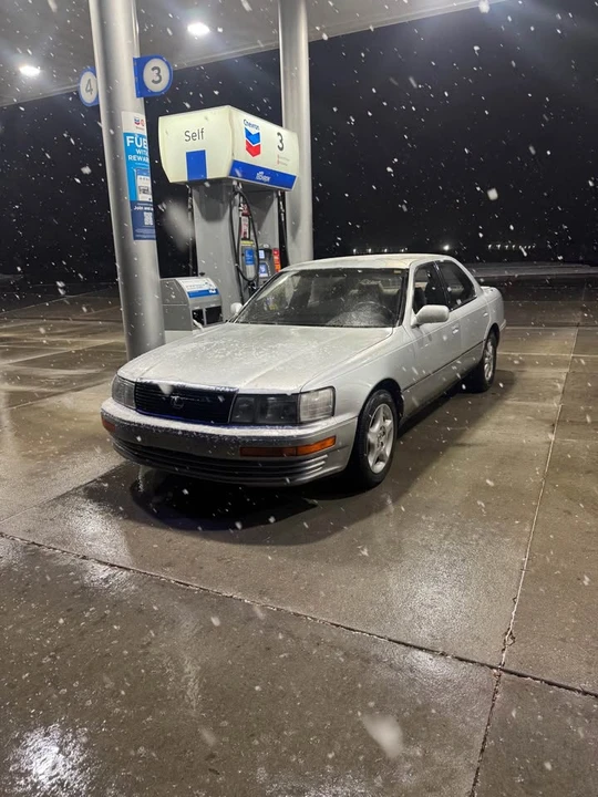 1991 Lexus LS 1st Gen - Image 3 of 3