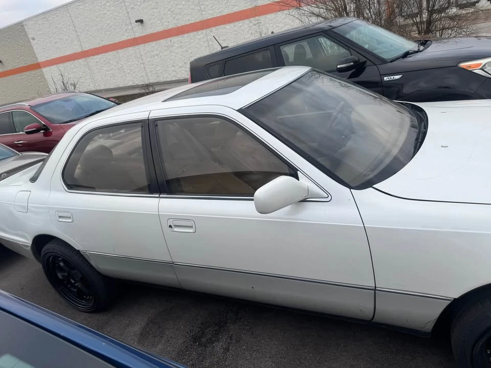 1991 Lexus LS 1st Gen - Image 6 of 16