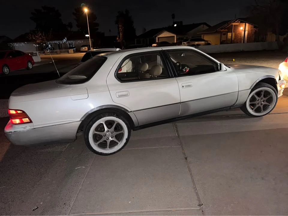 1991 Lexus LS 2nd Gen - Image 4 of 8
