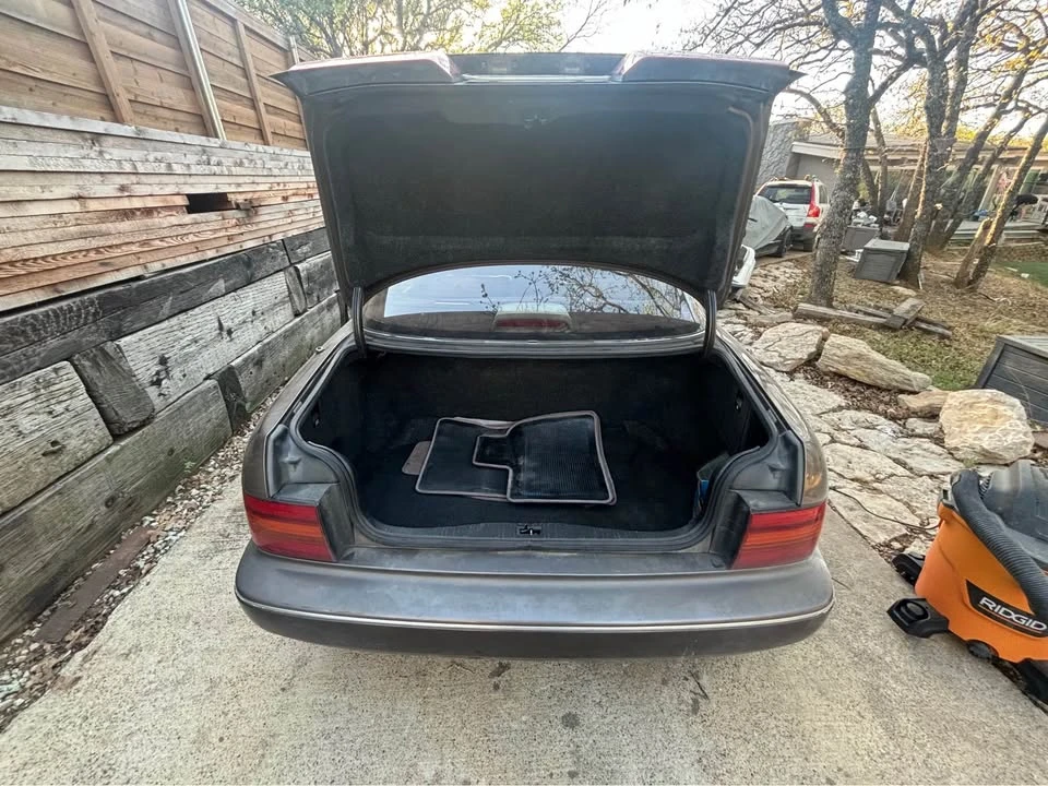 1991 Lexus LS 1st Gen - Image 15 of 20