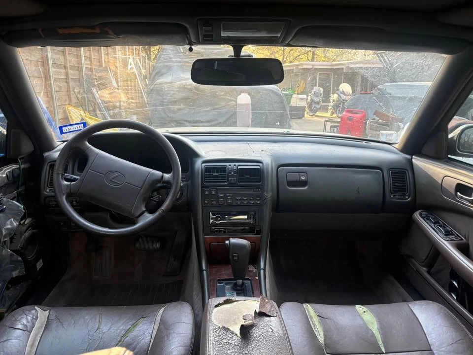 1991 Lexus LS 1st Gen - Image 14 of 20