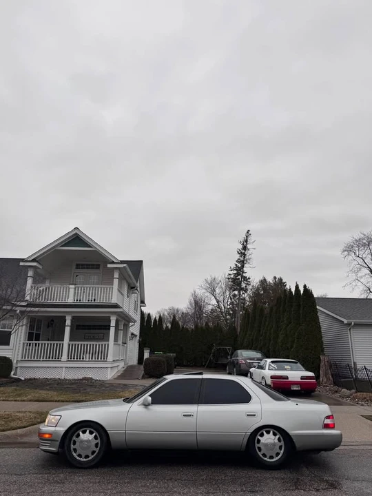 1991 Lexus LS 1st Gen - Image 7 of 7