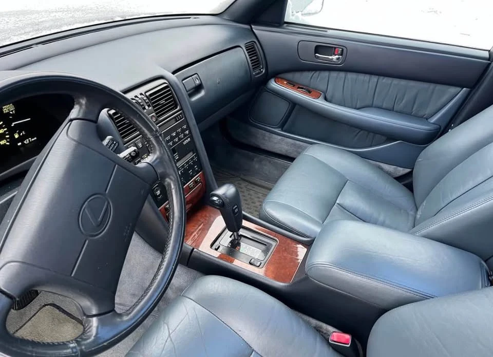 1991 Lexus LS 1st Gen - Image 5 of 12