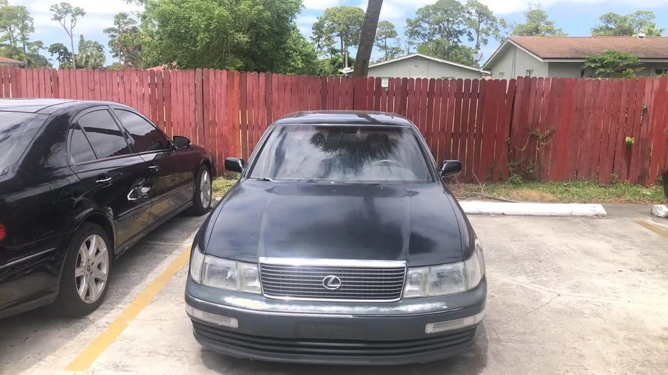 1991 Lexus LS 1st Gen - Image 2 of 3