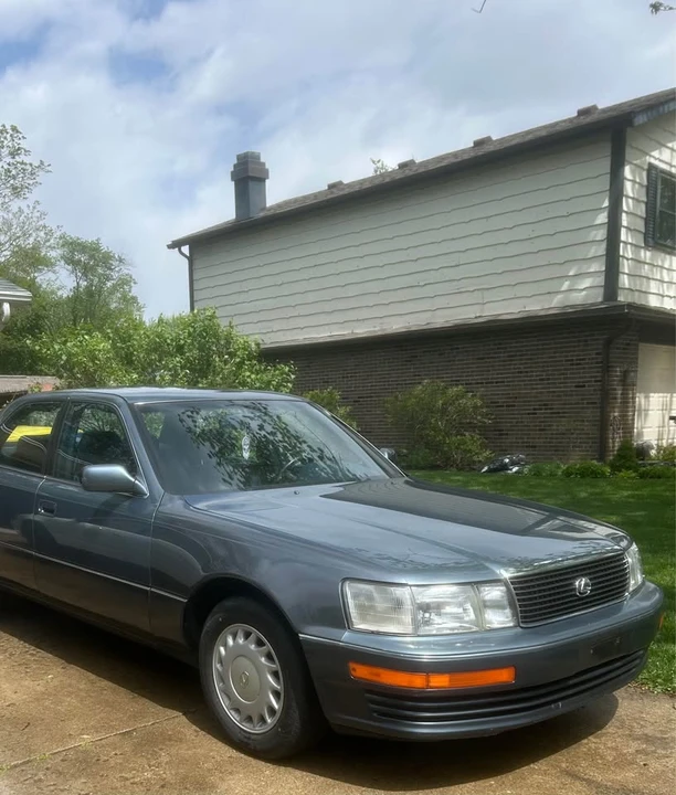 1991 Lexus LS 1st Gen - Image 2 of 12