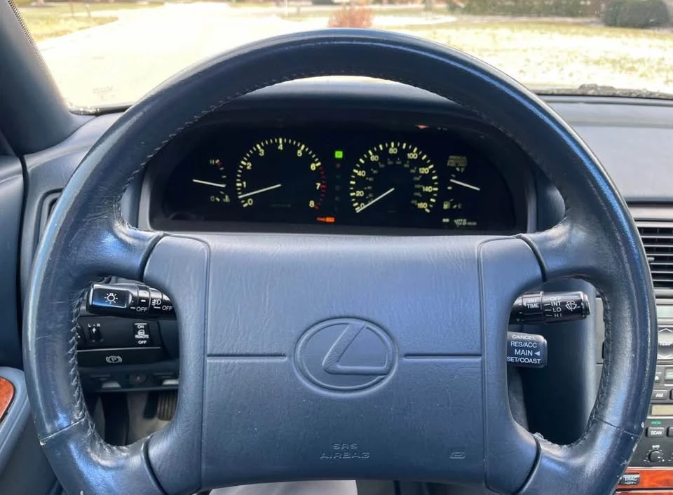 1991 Lexus LS 1st Gen - Image 4 of 12