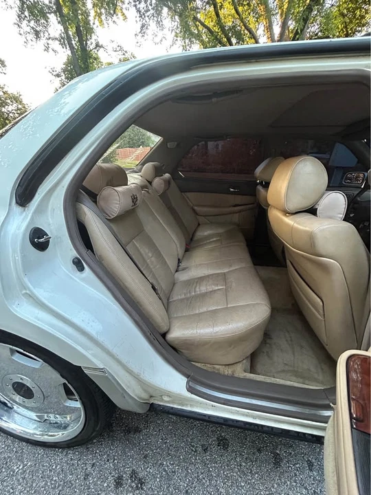 1991 Lexus LS 1st Gen - Image 6 of 6