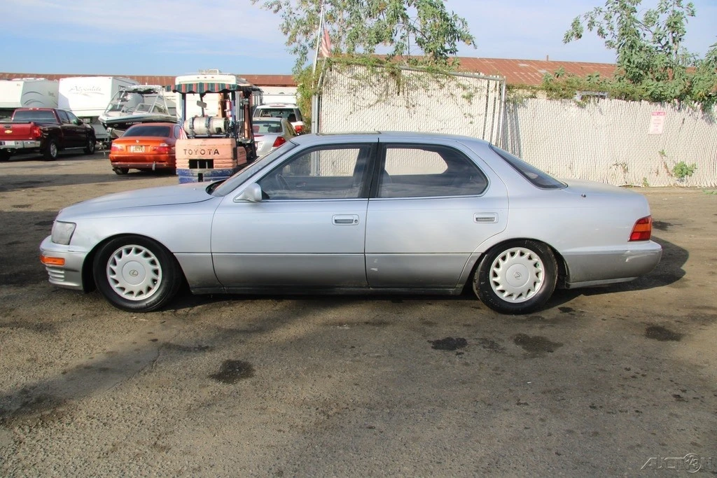 1991 Lexus LS 1st Gen - Image 3 of 21