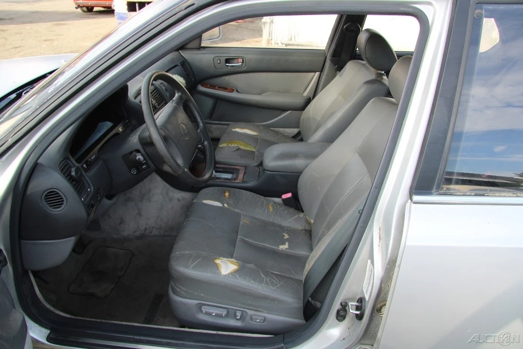 1991 Lexus LS 1st Gen - Image 13 of 21