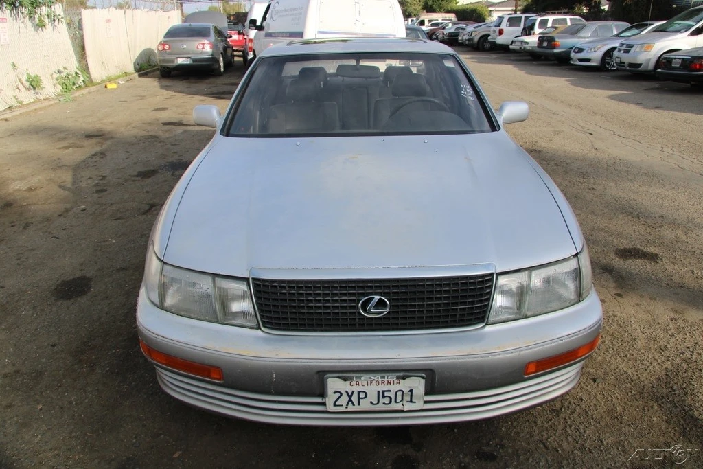 1991 Lexus LS 1st Gen - Image 9 of 21