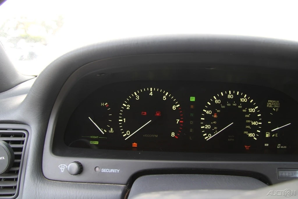 1991 Lexus LS 1st Gen - Image 19 of 21
