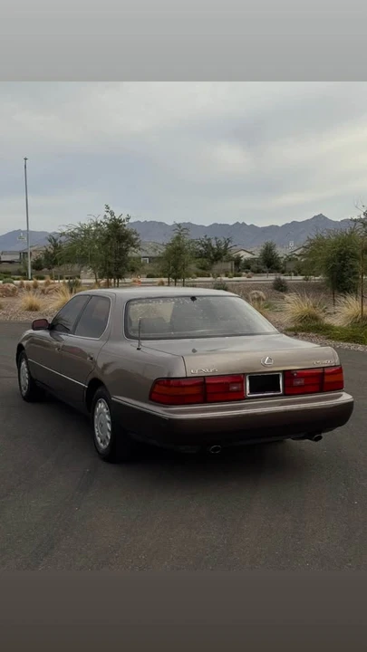 1991 Lexus LS 1st Gen - Image 5 of 20