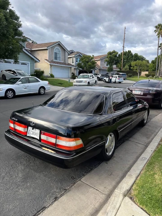 1991 Lexus LS 1st Gen - Image 4 of 6