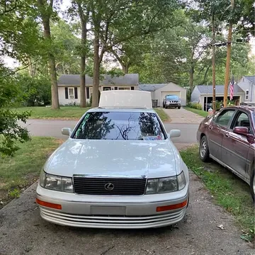 1991 Lexus LS 400 Sedan