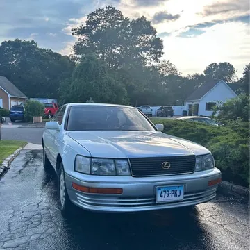 1991 Lexus LS 400 Sedan