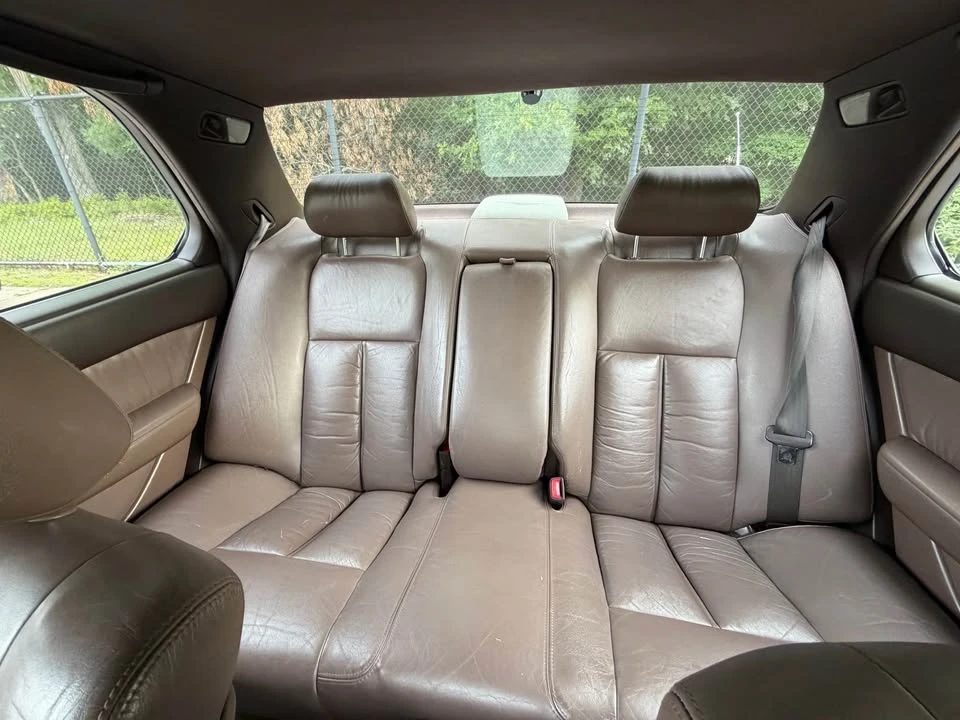 1991 Lexus LS 1st Gen - Image 6 of 9