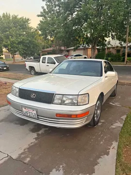 1991 Lexus LS 400 Sedan
