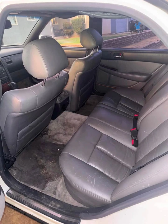 1991 Lexus LS 1st Gen - Image 7 of 10