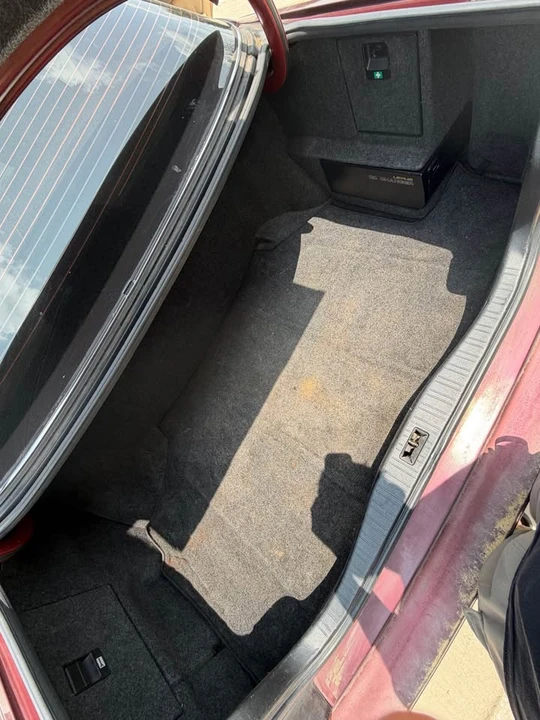 1991 Lexus LS 1st Gen - Image 8 of 10