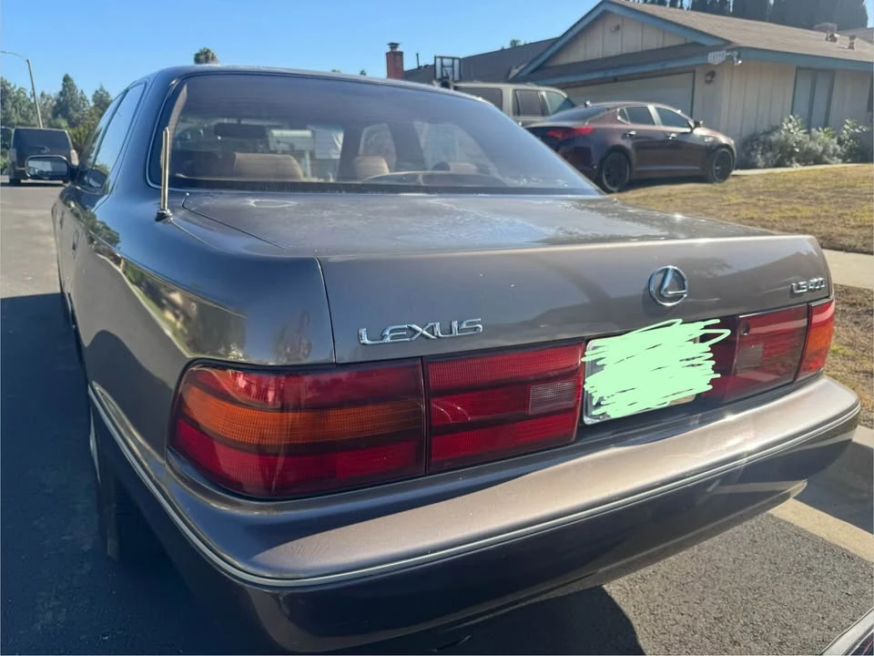 1991 Lexus LS 1st Gen - Image 2 of 2
