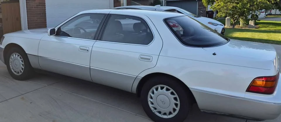 1991 Lexus LS 1st Gen - Image 3 of 8