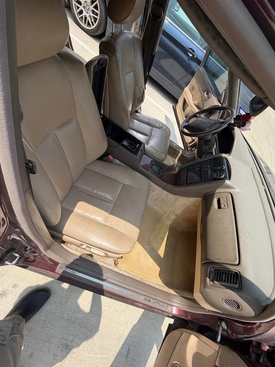 1991 Lexus LS 1st Gen - Image 7 of 10