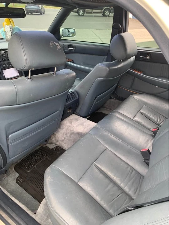 1991 Lexus LS 1st Gen - Image 12 of 15