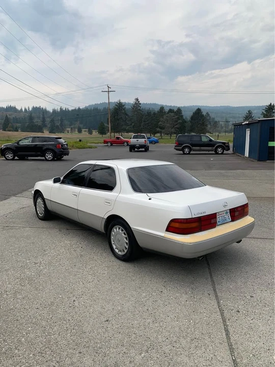 1991 Lexus LS 1st Gen - Image 6 of 15