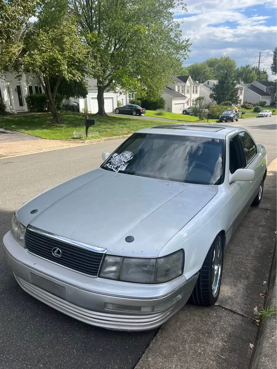 1991 Lexus LS 1st Gen - Image 2 of 6
