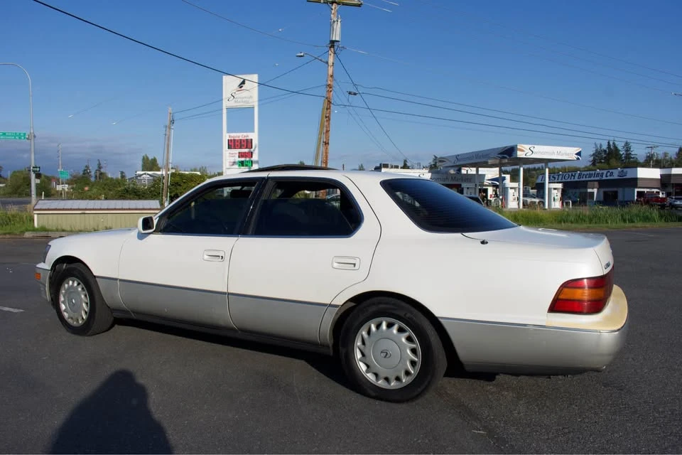 1991 Lexus LS 1st Gen - Image 3 of 7