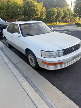 1991 Lexus LS 400 Sedan