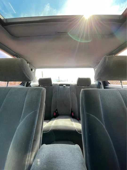 1991 Lexus LS 1st Gen - Image 7 of 9