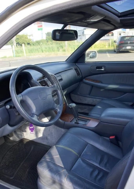 1991 Lexus LS 1st Gen - Image 5 of 7