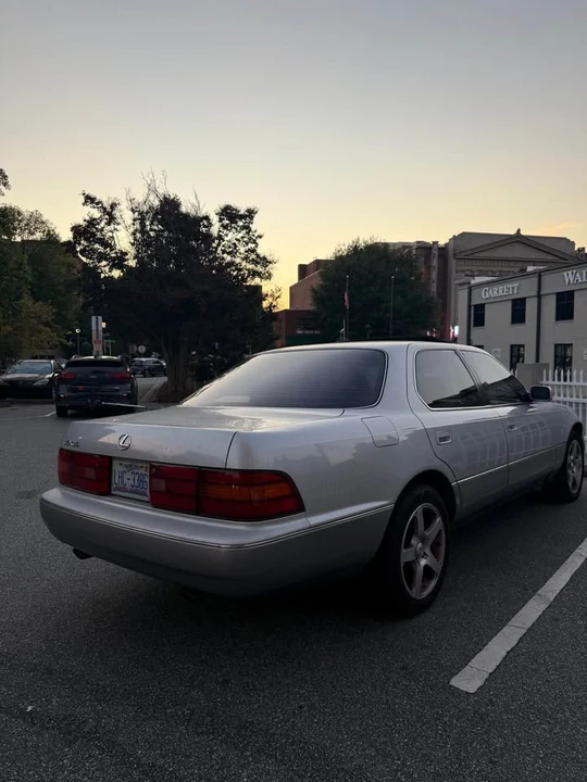 1991 Lexus LS 1st Gen - Image 3 of 12