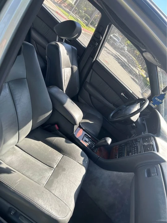 1991 Lexus LS 1st Gen - Image 5 of 14