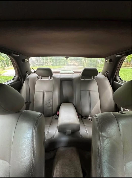1991 Lexus LS 1st Gen - Image 2 of 4