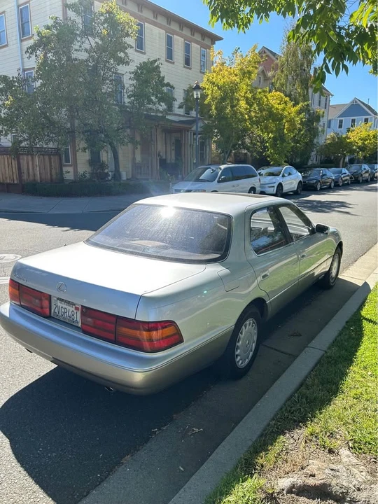 1991 Lexus LS 1st Gen - Image 3 of 14