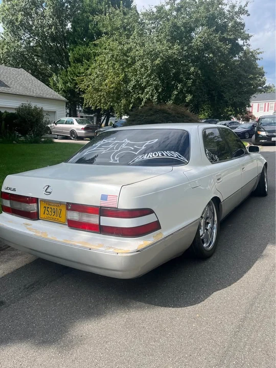 1991 Lexus LS 1st Gen - Image 4 of 6